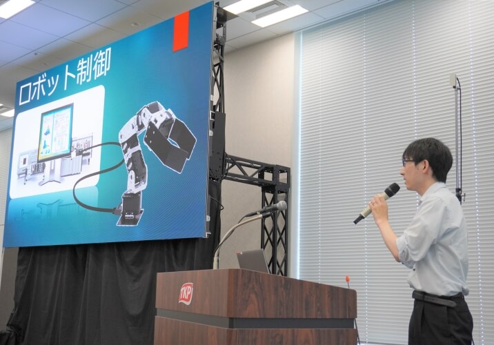 全社集会の発表者